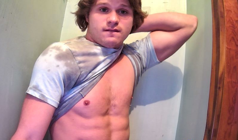 Rob Howe is a good looking and sexy young Canadian jock appearing on cam